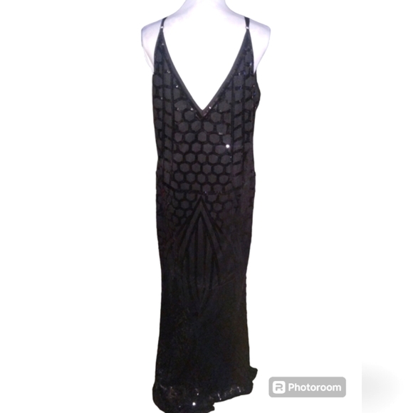 Classy Sequin Formal Dress - Picture 2 of 8